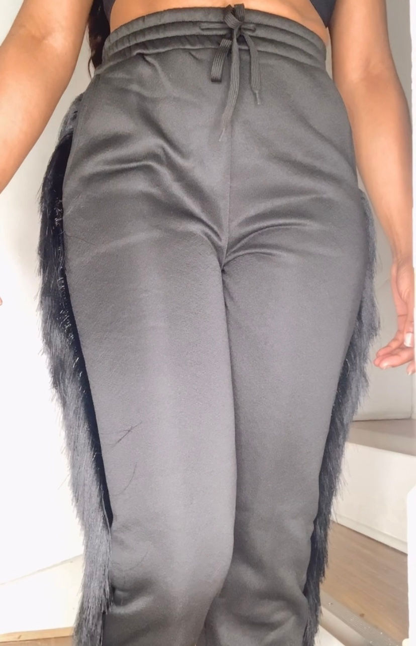 Thumbnail: Tina Joggers