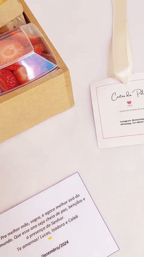 Miniatura: Cesta de Aniversário  - Café P Individual com Bolinho e Balão