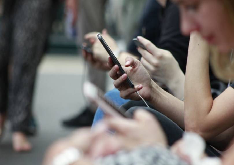 Fake News: como funcionam, seus impactos e como combatê-las