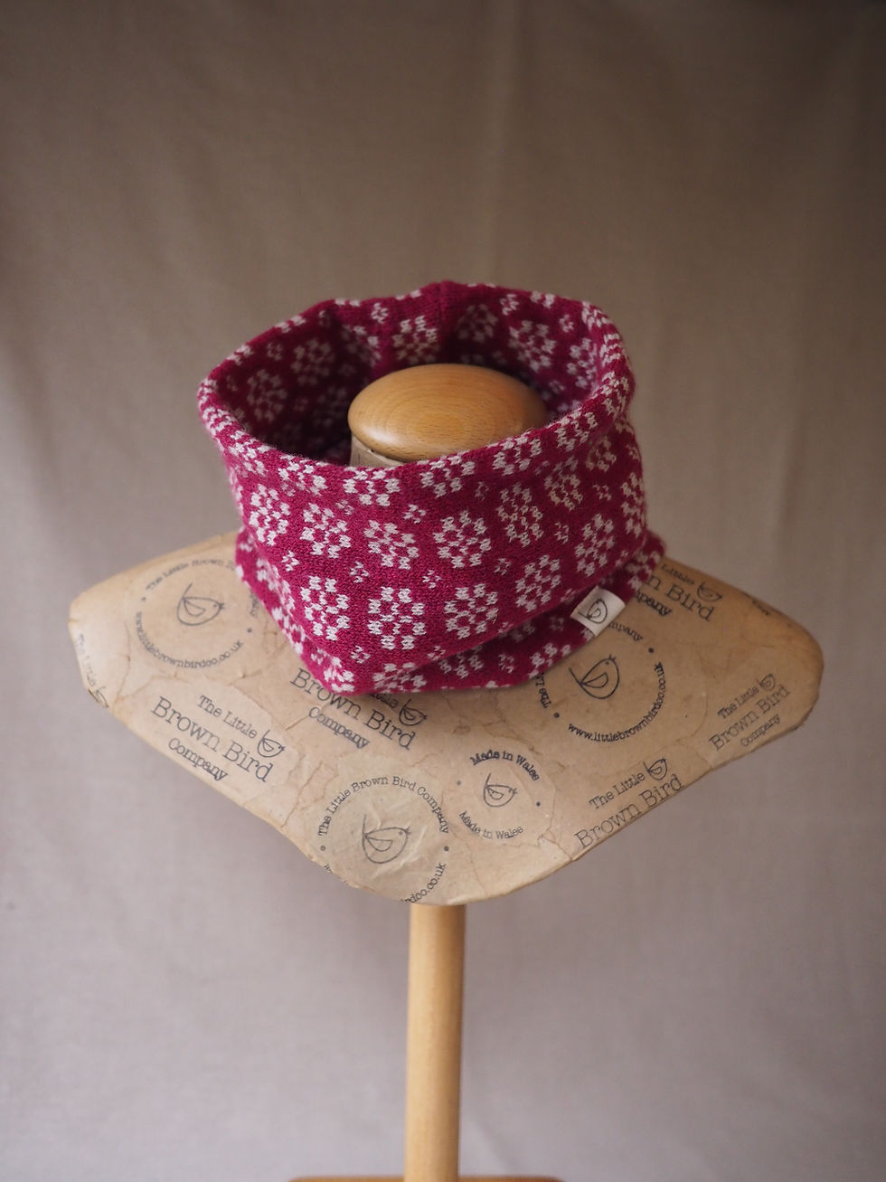 Thumbnail: Double Sided Tapestry Snood