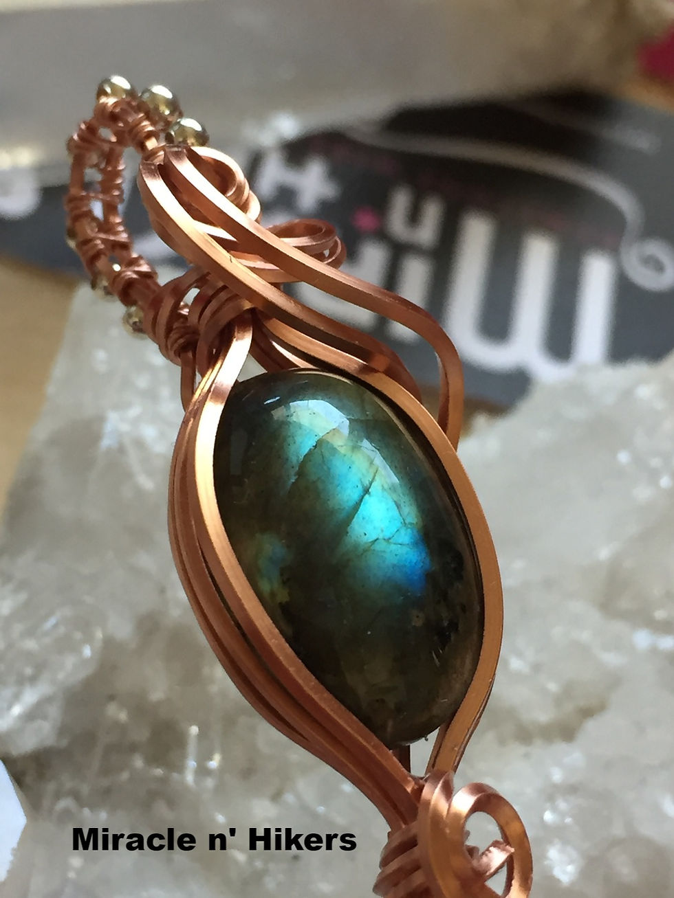 Thumbnail: Labradorite