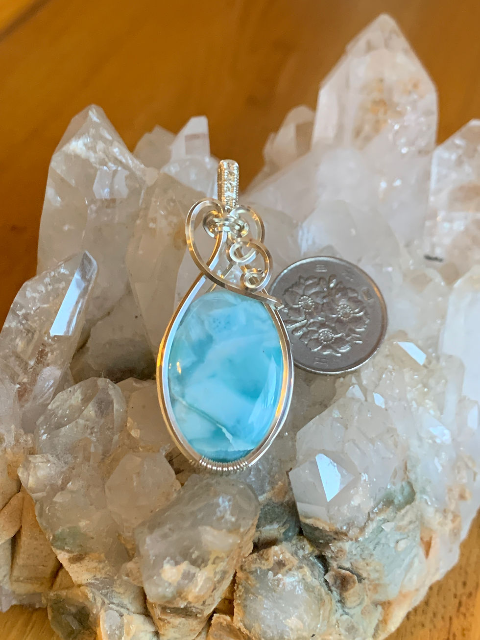 サムネイル： Larimar