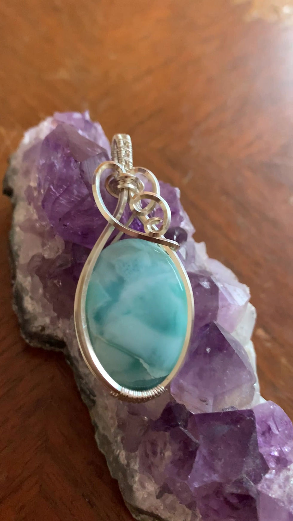 サムネイル： Larimar
