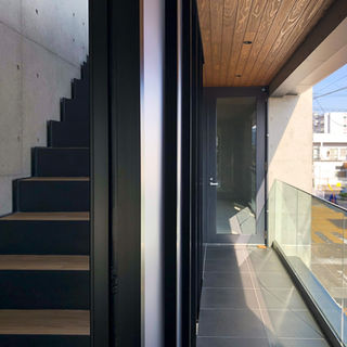 佐賀　デザイン事務所　バウンス　2F