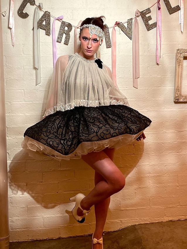 Unique Short Dresses Online | CARNIVEL Unique Short Dresses Online | CARNIVEL