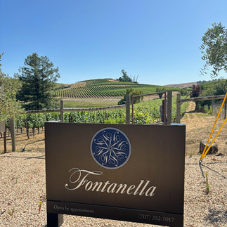 Entrance sign at Fontanella Winery