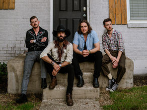 KINGSWOOD'S TOP 5 TALES & STORIES FROM LIFE ON THE ROAD