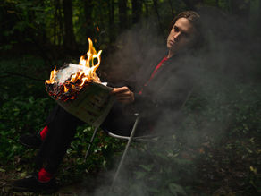 PREMIERE: LISTEN TO EDWARD SANSOM'S NEW SINGLE 'SUCK IT UP'