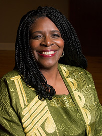 Kathy Bullock headshot photo