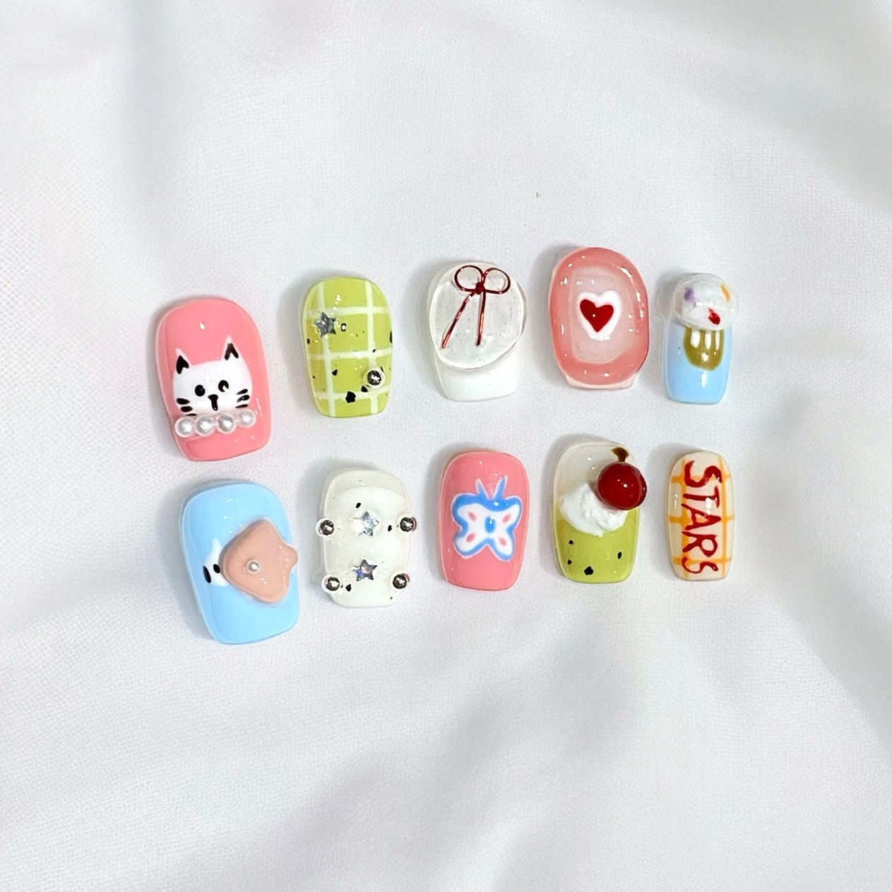 Kitty Playground Press-Ons