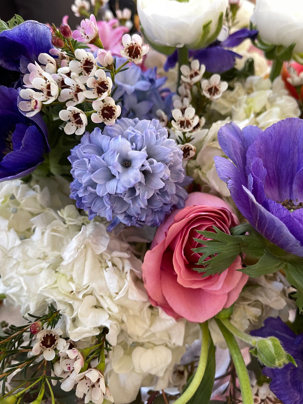 Grand Romantic Florals