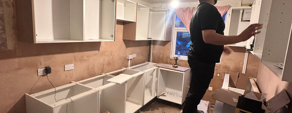 Expert Kitchen Fitters In Birmigham