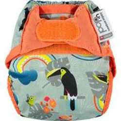 Close Newborn Nappy, Toucan