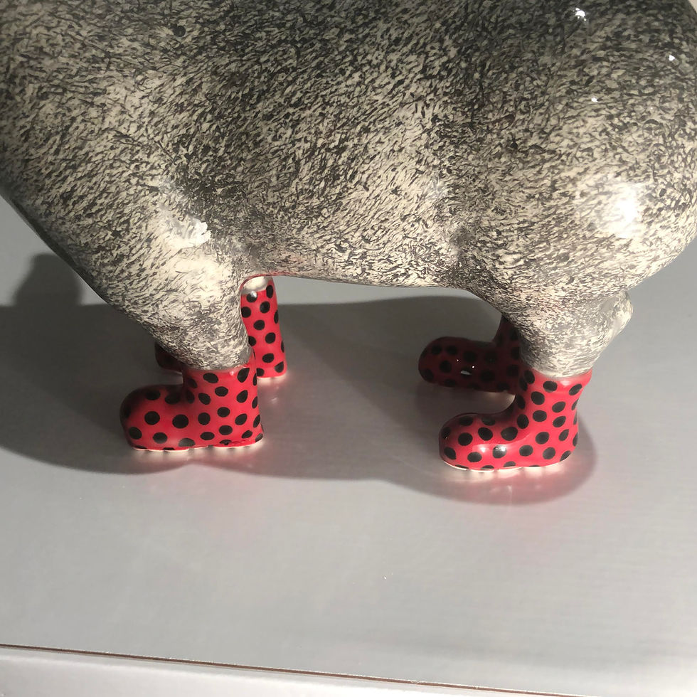 Thumbnail: Pig Red Boots
