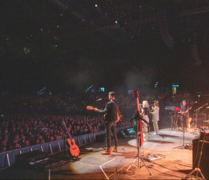 Billy Adamson guitarist live at the O2 Arena Session.PNG