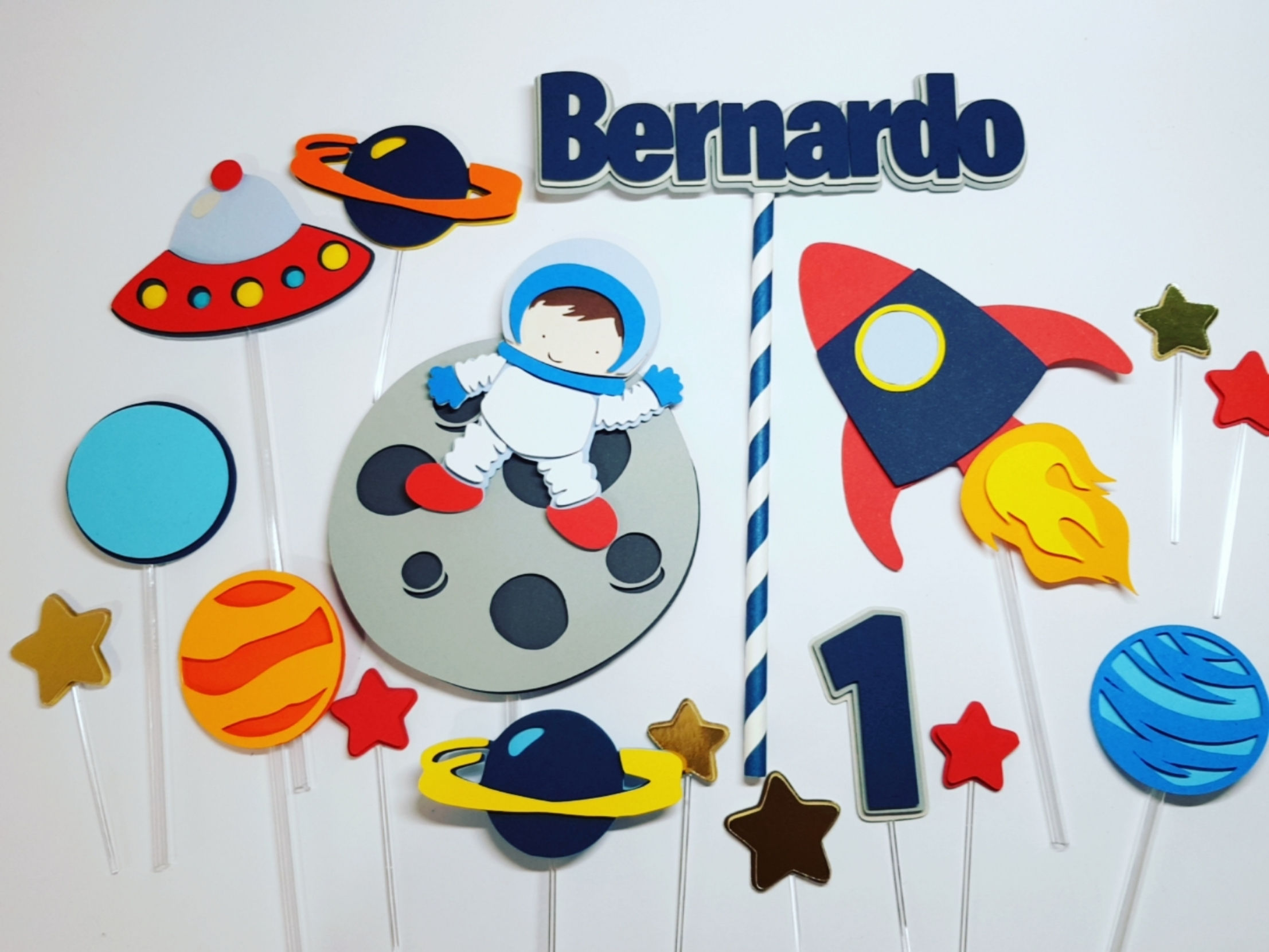 Topo de Bolo Astronauta - Arquivo de Corte