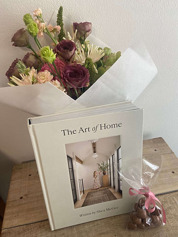 Flower & Gift Bundle.jpg