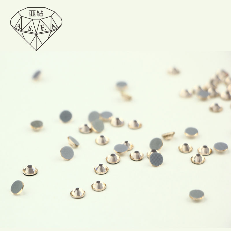 Thumbnail: ASFA 106 Silk Crystal