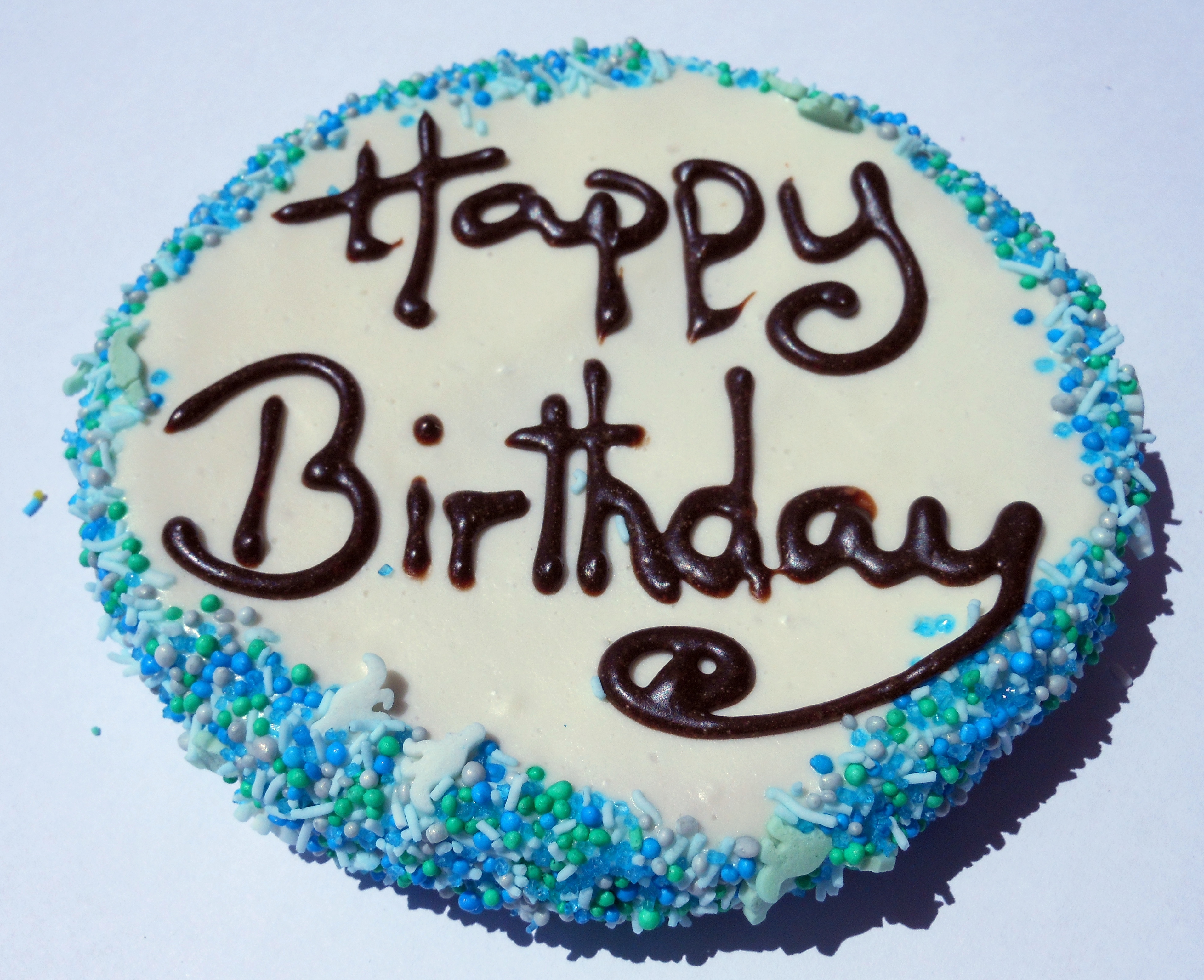 YOGURT DOGGY BIRTHDAY CAKE DOG TREAT