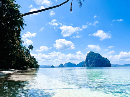 Beautiful limestone islands of Palawan and turquoise waters