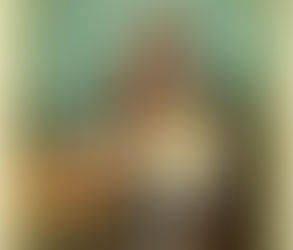 Prose off: A story in Granta put forward by revolting classist/human emetic/fan of blaming a woman for making her own billionaire family hide that woman's corpse for months v. Fleming story