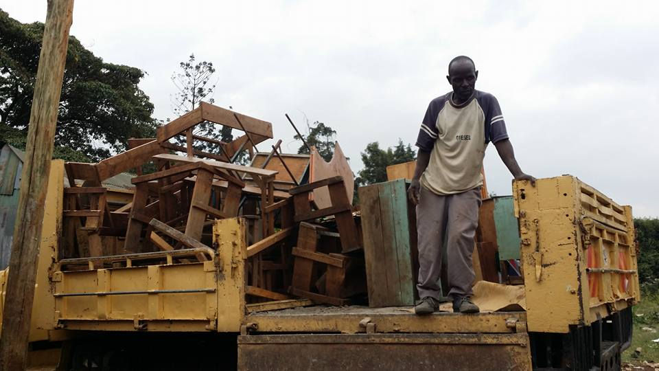 27540936_1725948700816860_47759303679216