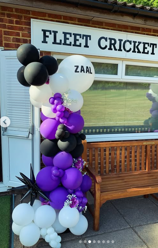 event launch balloons