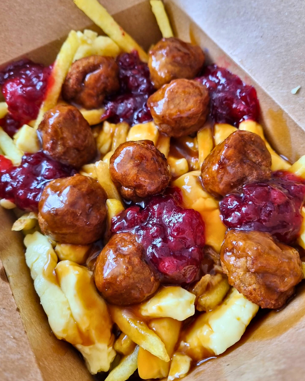 meatball poutine.png
