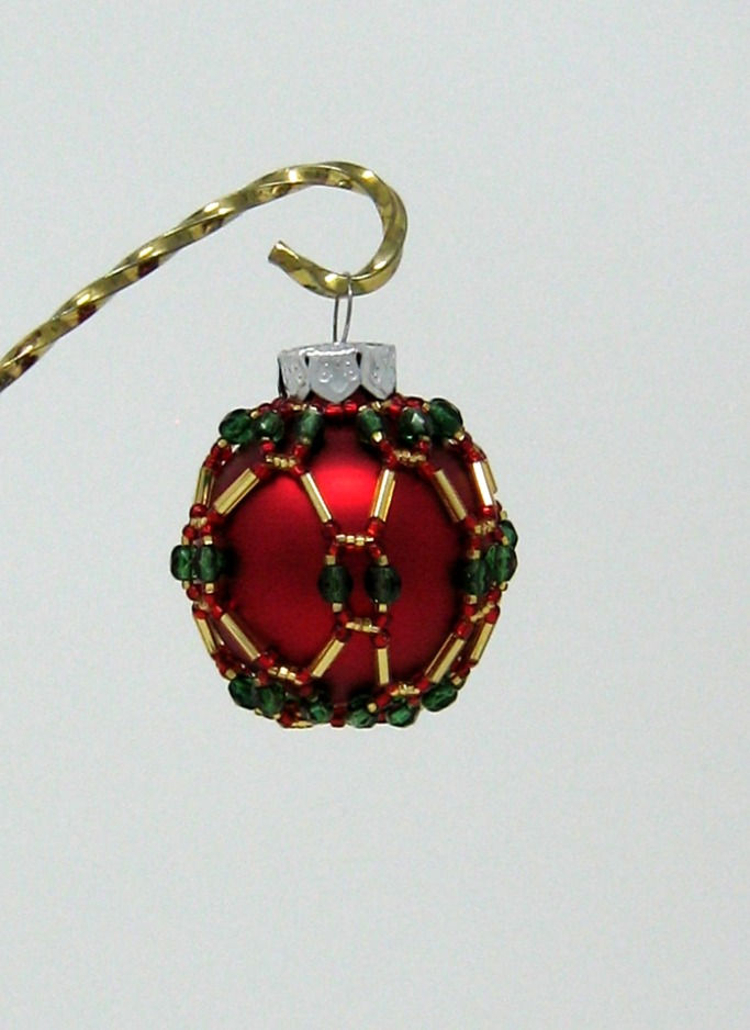 Thumbnail: Small Hexagon Netted Ornament -  Red (various)