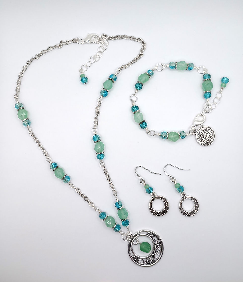 Thumbnail: Celtic Knot Jewelry Set