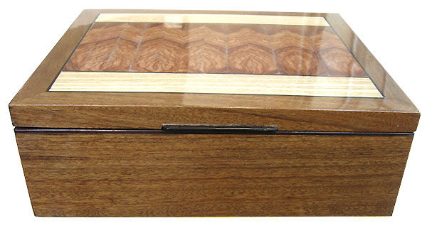 Thumbnail: Large Keepsake Box