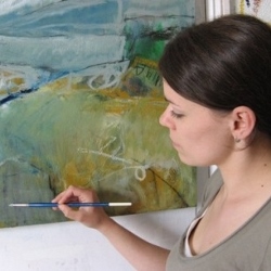 Janine Baldwin in her studio. - Twitter Art Exhibit