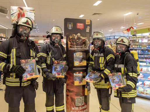 Wietzes Feuerwehr als Sammelobjekt: Stickeraktion wirbt um Nachwuchs