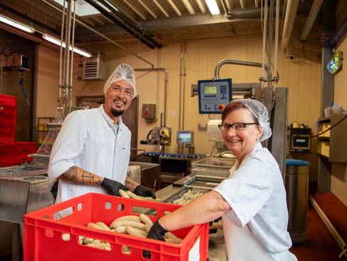 Mitarbeiter im Verpackungsraum
