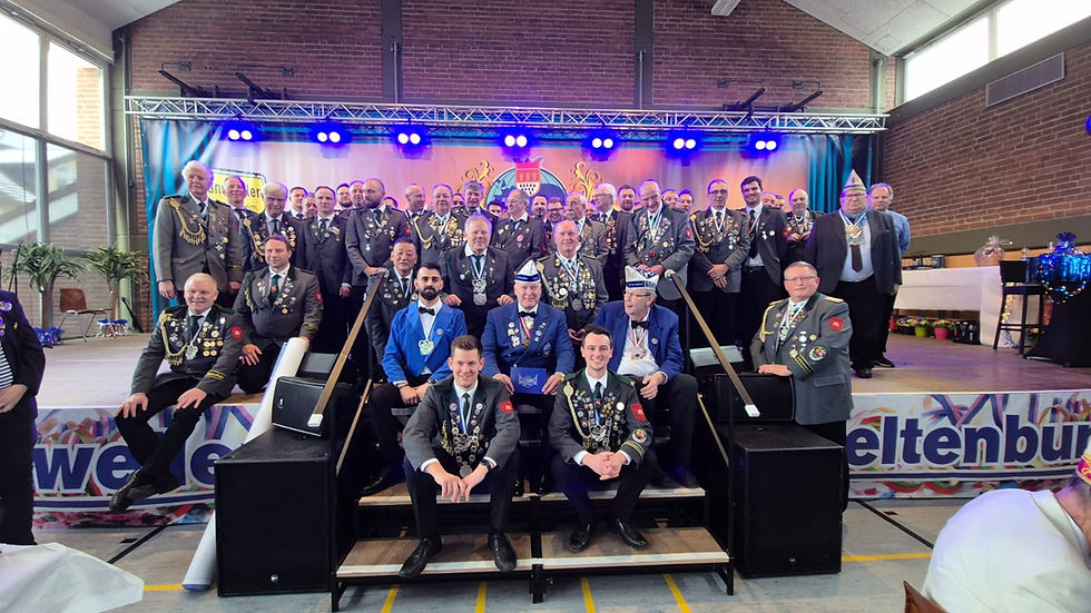 Abordnung des Schützenverein Garßen e.V. beim 40-jährigen Jubiläum der Karnevalsgesellschaft Dansweiler Weltenbummler