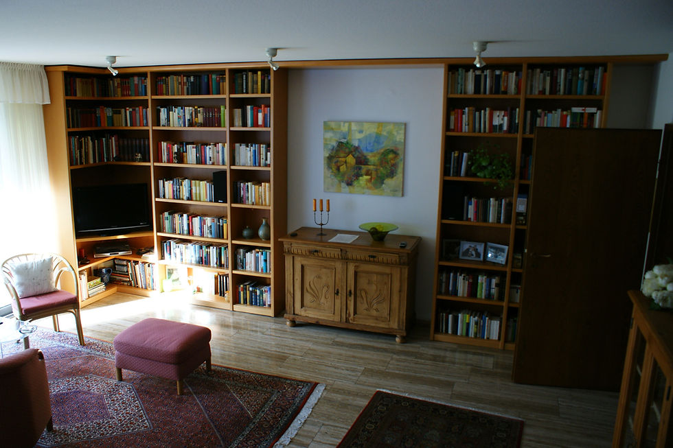 Vorher-Bücherwand