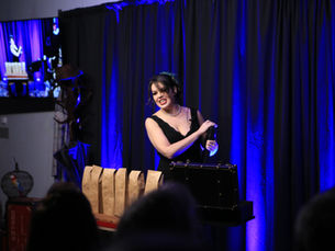 Magically Captivate Your Tradeshow Audience