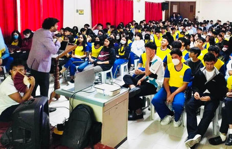 Dr. Pratik, Captivates Philippine Students with a Super Hit Lecture on Artificial Intelligence