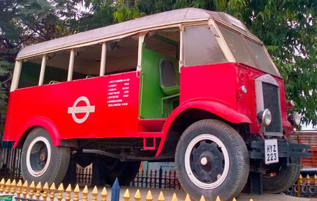 TSRTC Swatantra Bharata Vajrotsavaala Parade