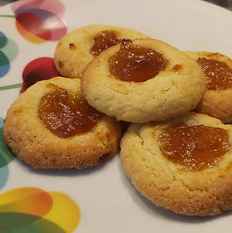 PIŠKOTI z OTOČKOM MARMELADE