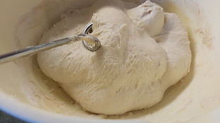 KRUH Z DROŽMI
Pripravljen v enem dnevu
Nežnega, prijetnega okusa