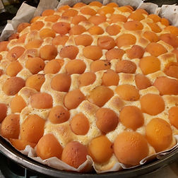 JOGURTOVO PECIVO S SVEŽIMI MARELICAMI