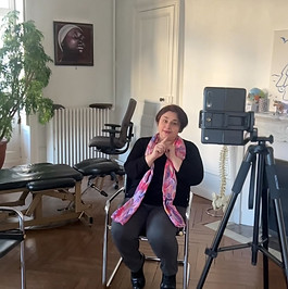 Parchaingue VEISSI, hypnothérapeute à Nantes & Rezé, en live dans son cabinet d'hypnothérapie