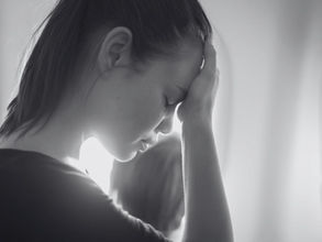Reconnaître les signes du burn-out maternel