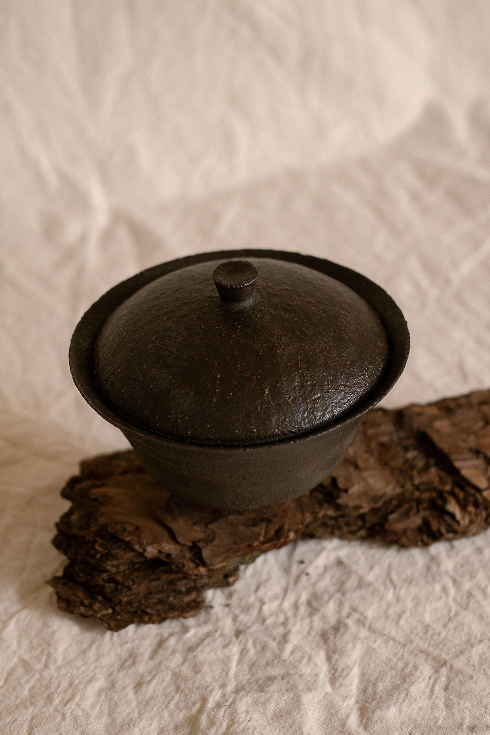 Thumbnail: dark moss gaiwan