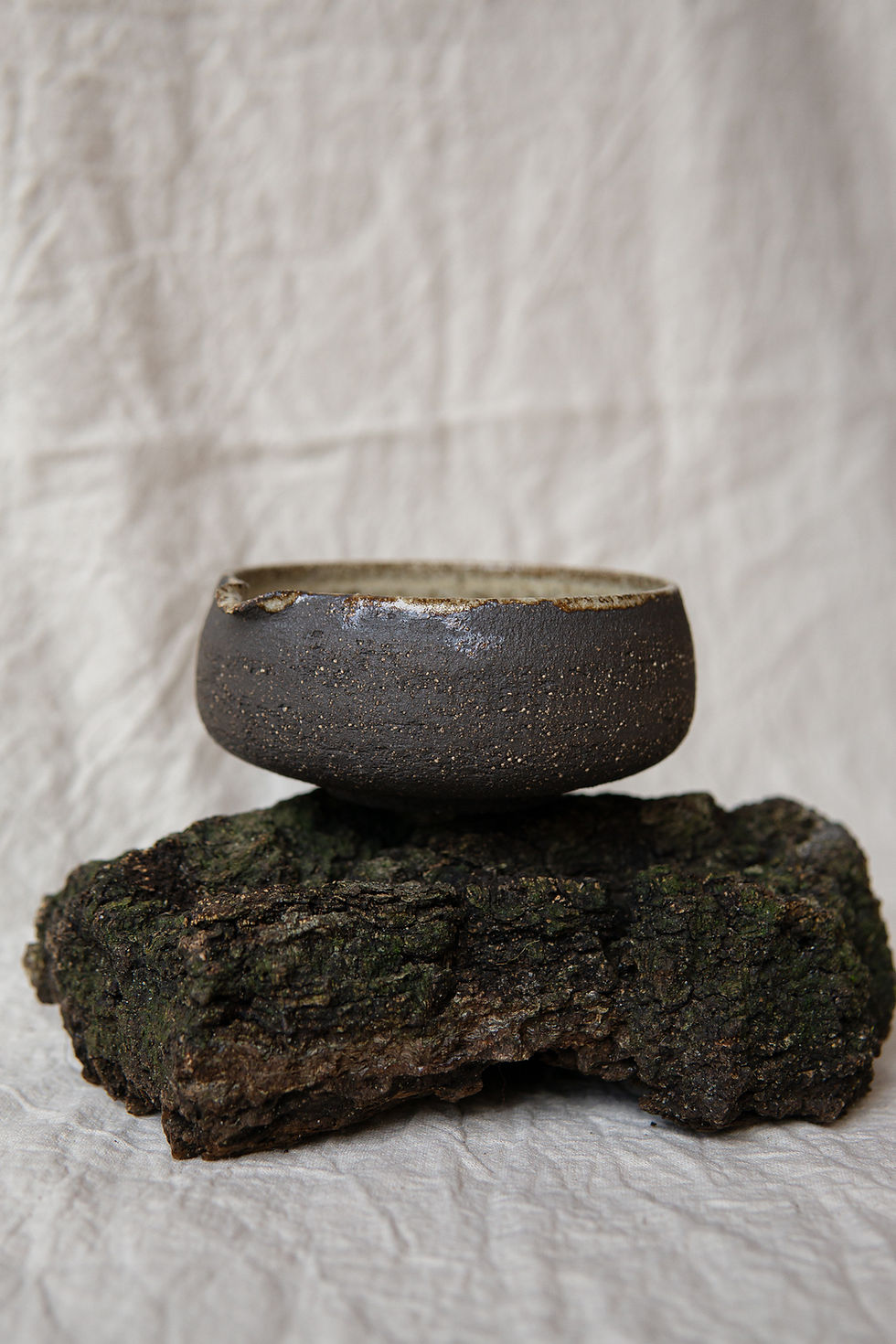 Thumbnail: volcanic pitcher I