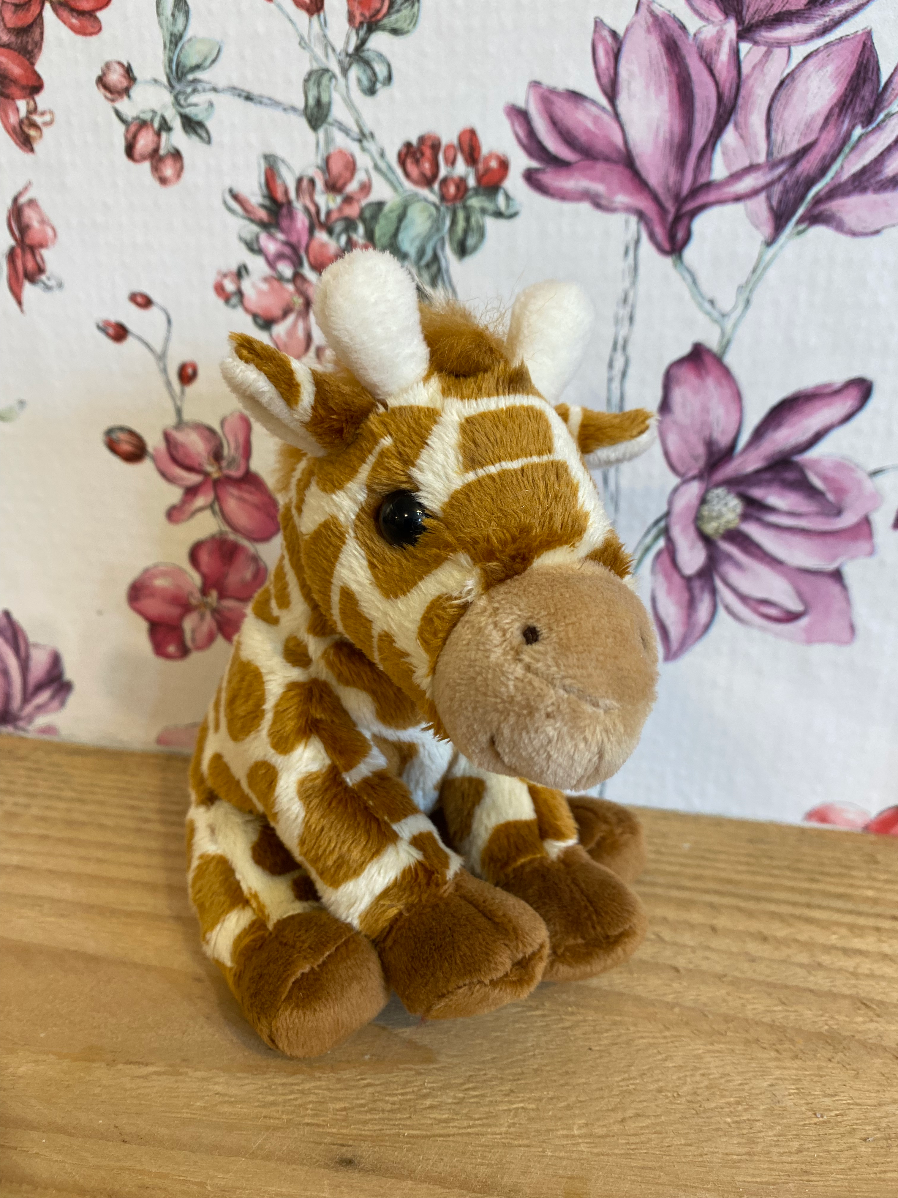 Charlie Bears Cuddle Cub Giraffe