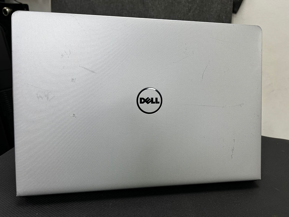 15" DELL Inspiron 5558