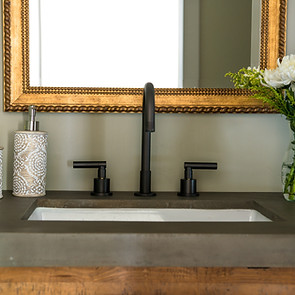 2017-12-11 Mischler bathroom-157.jpg