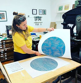Step inside Omega Printmakers and discover printmaking as it happens. Artists will be working in the space, offering glimpses into their creative process. Drop in to watch, ask questions, and experience the atmosphere of a busy, collaborative printmaking workshop in action using heritage equipment.